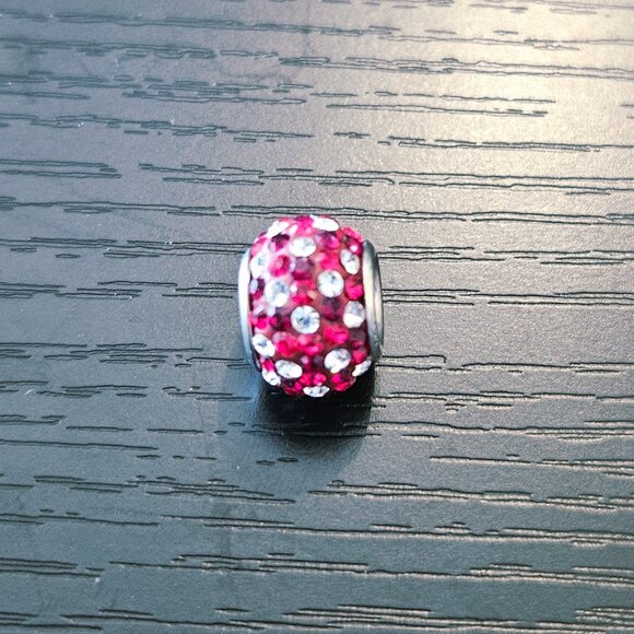 Pandora red diamond charm - Picture 1 of 4